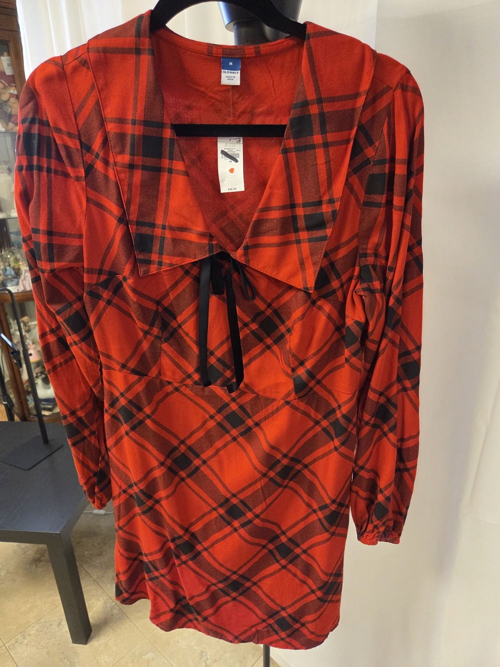 Old Navy Red and Black Plaid Tie-Neck Long Sleeve Dress Christmas